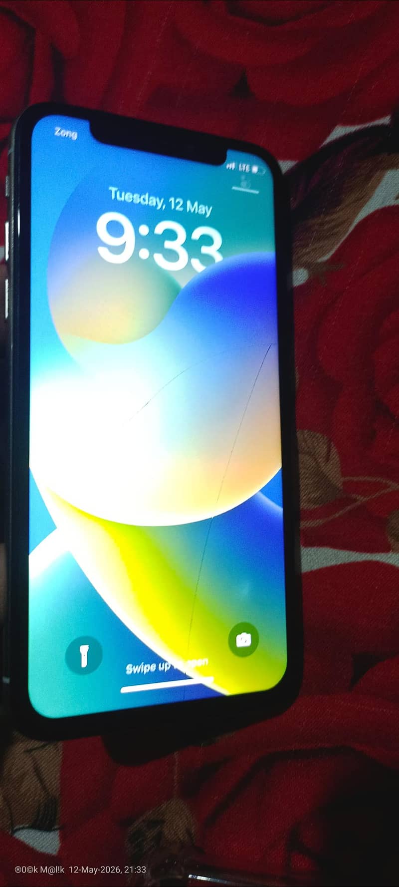 Apple iPhone X 3