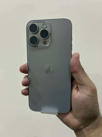 Apple iPhone 15 Pro Max