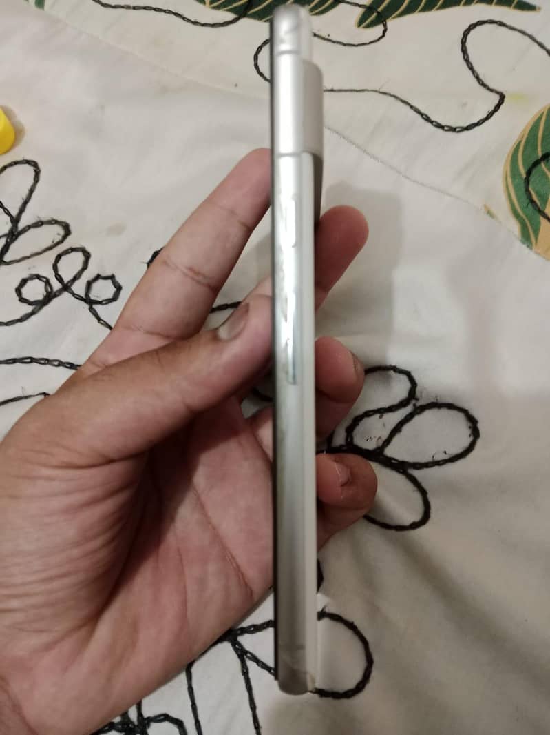 Google Pixel 7 2