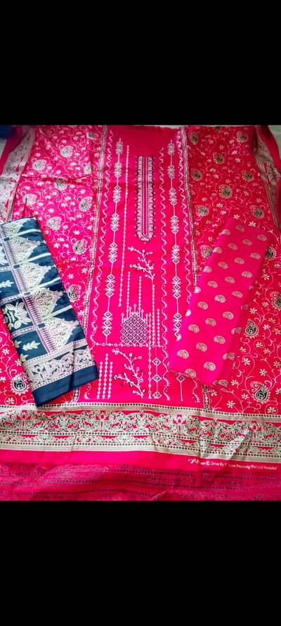 ALKARAM EMBROIDERED 3 PICE SUITS