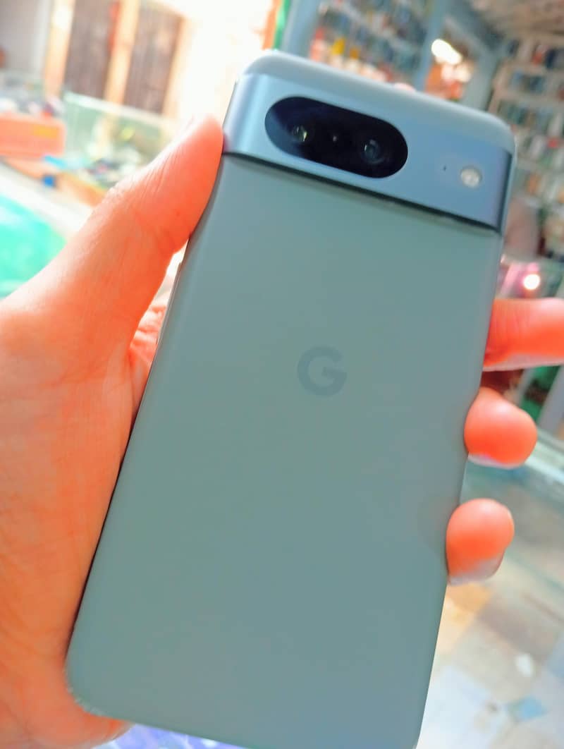 Google Pixel 8 1