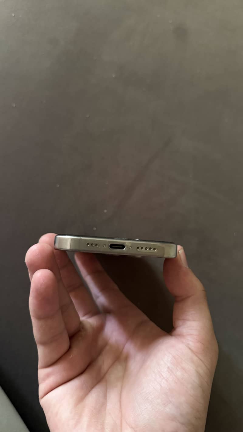 Iphone 15pro 2