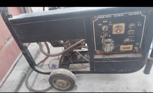 Dynamac / Oukama 6.5 HP Gas & Petrol Generator (GX200 Engine)