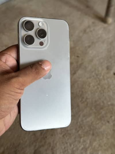 iPhone 15 pro max 512 GB