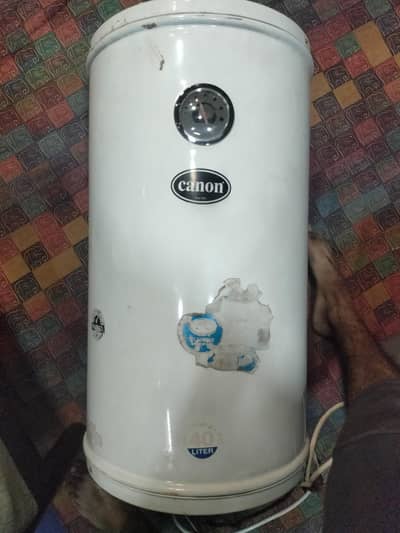 Canon 40L Electric Geyser - Excellent Condition