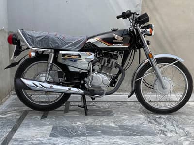Honda 125 Self start Model 2026