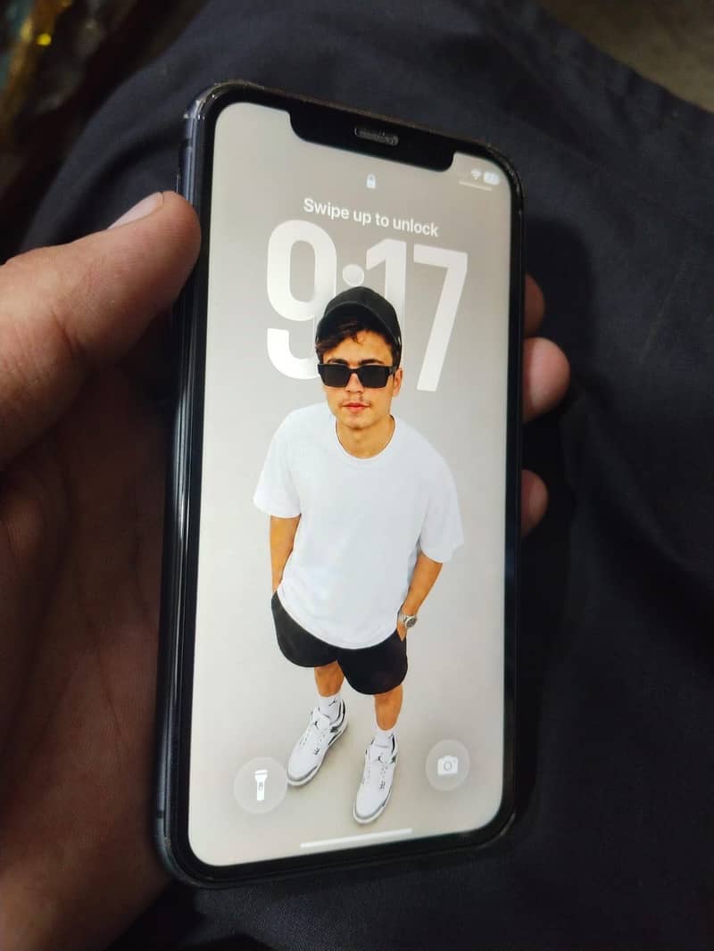 Apple iPhone 11 5