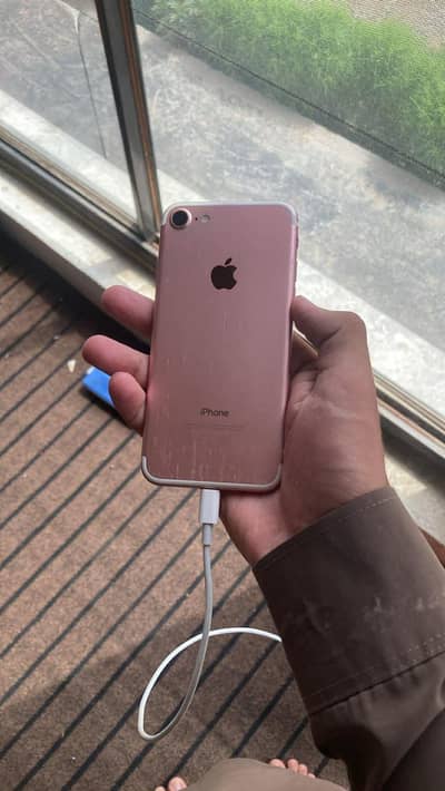 Apple iPhone 7