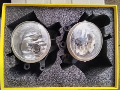 TOYOTA COROLLA GLI BUMPER FOG LIGHTS