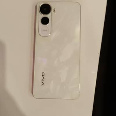 Vivo Y400