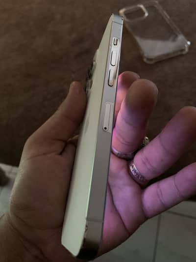 Apple iPhone 13 Pro
