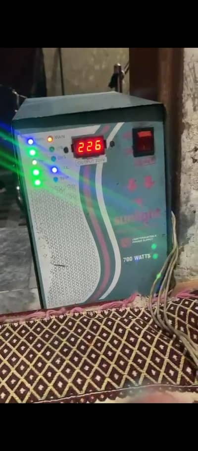 700 watts ups in working condition. urgent sale