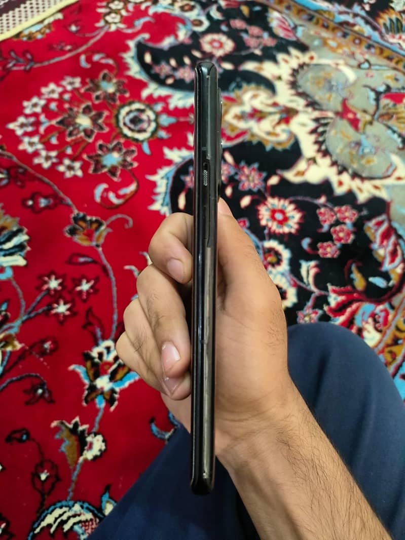 One Plus 9 Pro 3