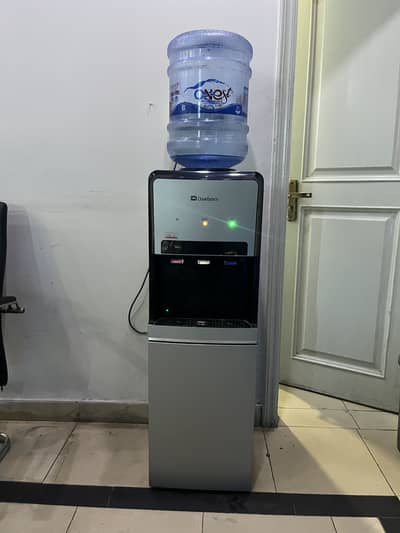 Dawlance water dispenser