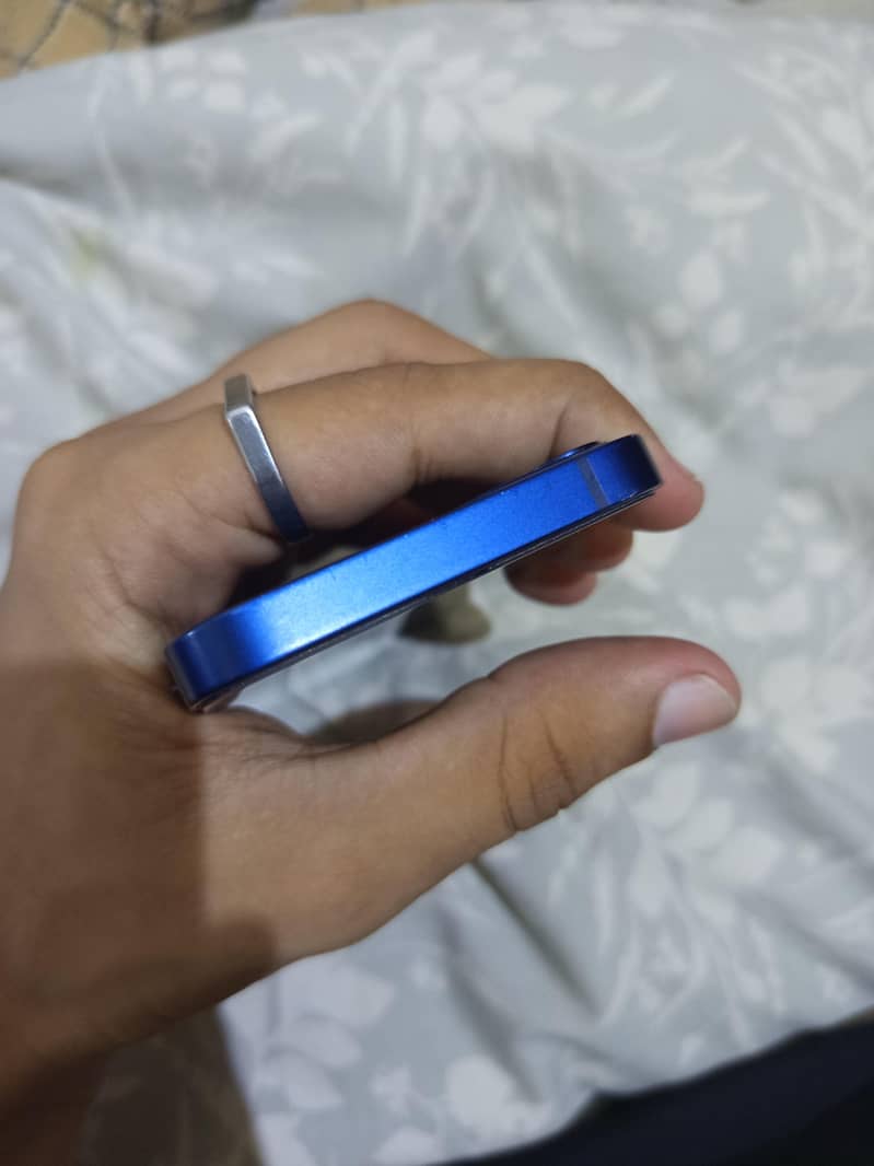 Apple iPhone 12 mini 5