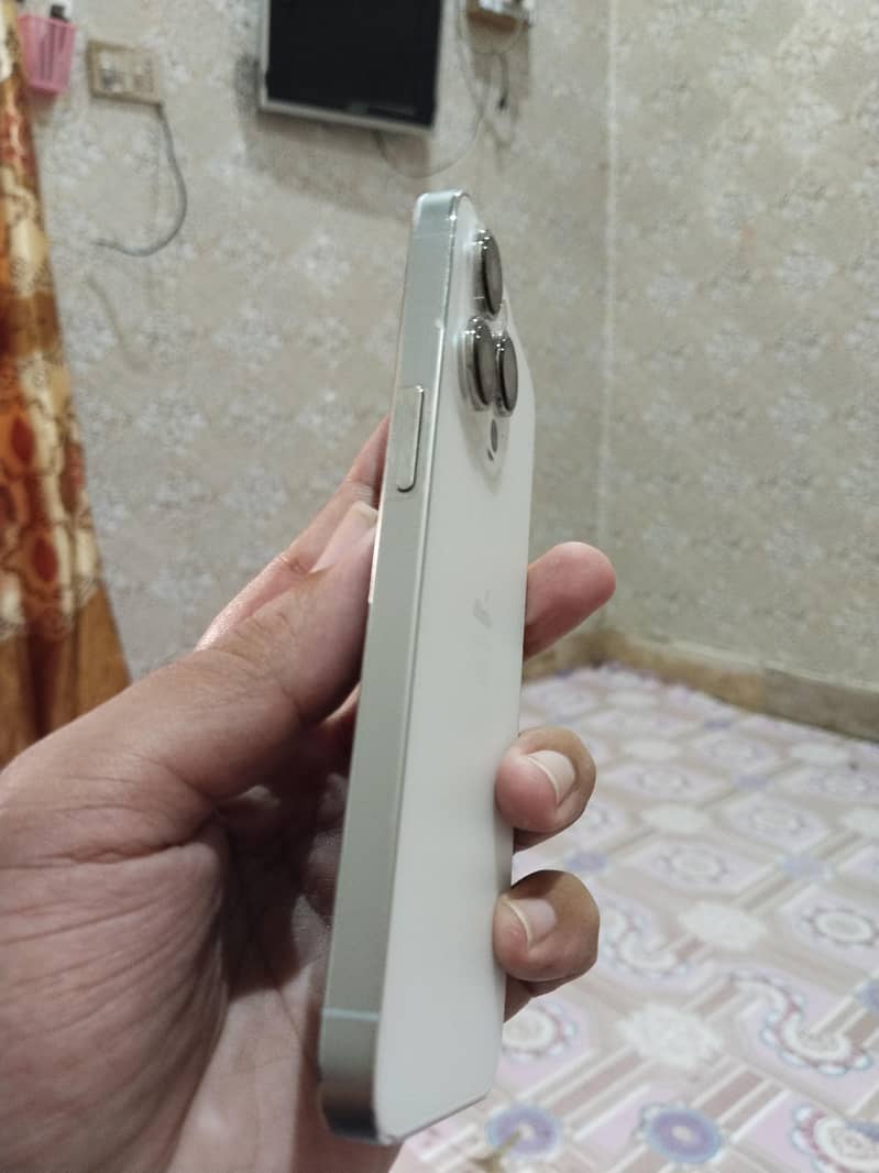 Apple iPhone 13 Pro 5