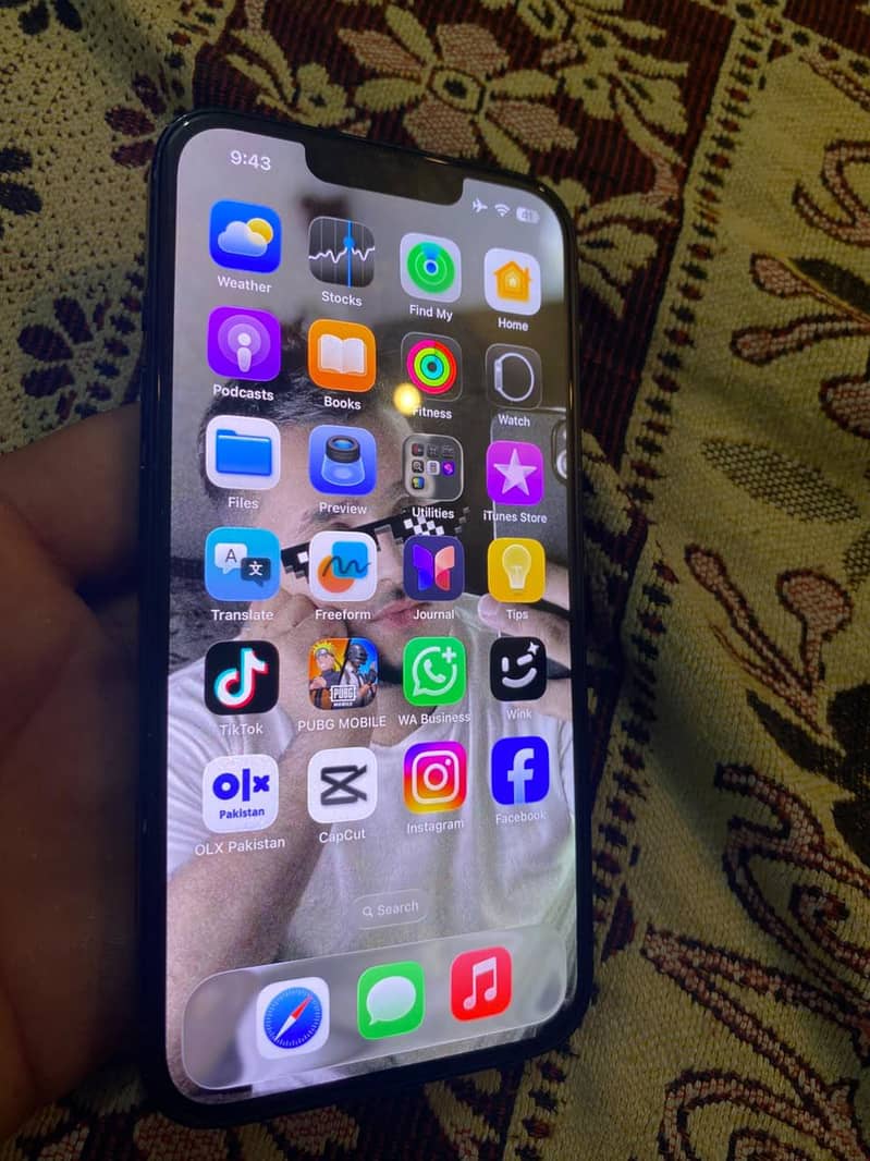 Apple iPhone 14 3
