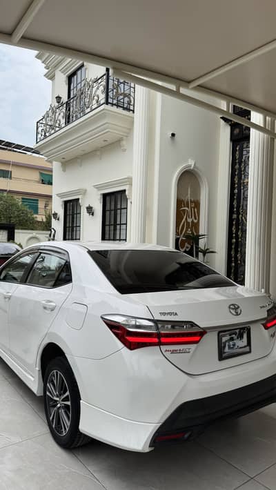 Toyota Corolla Altis 2021