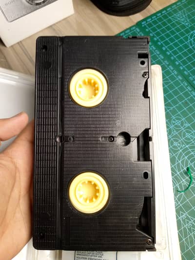 Vcr head cleaner