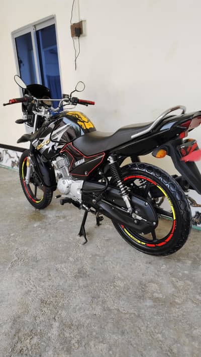 Yamaha ybr 125