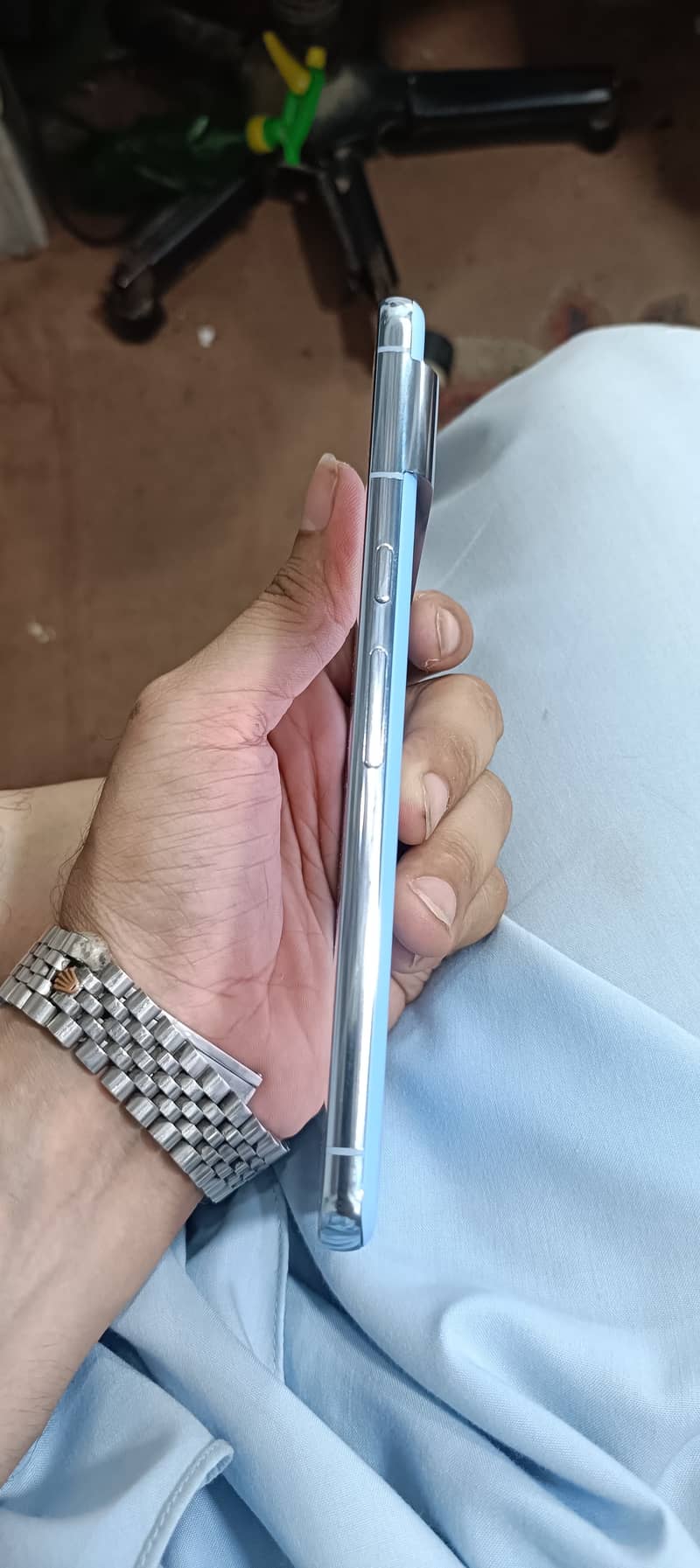 Google Pixel 8 Pro 4