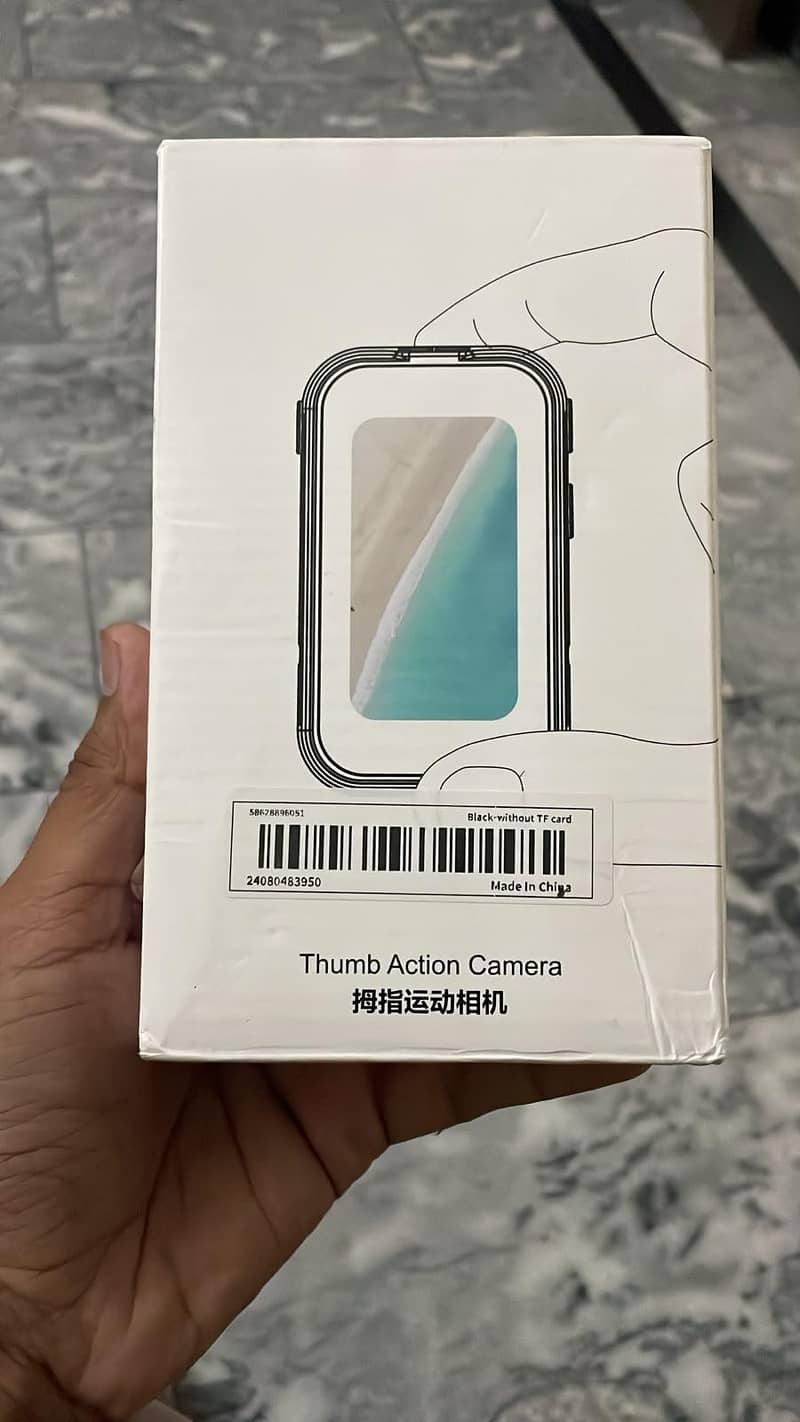 Thumb action camera 7