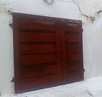 big size shop jis ka 8 fot gate lga Howa h