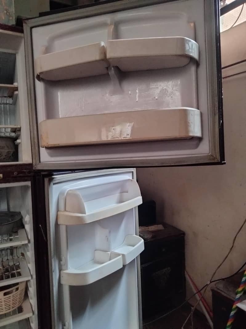 waves midium good condition 9