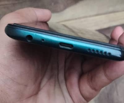 infinx note 10  6/128 Sirf unt change hai all ok