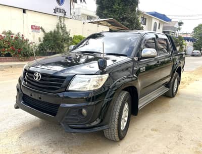 Toyota Hilux Vigo Champ 2013