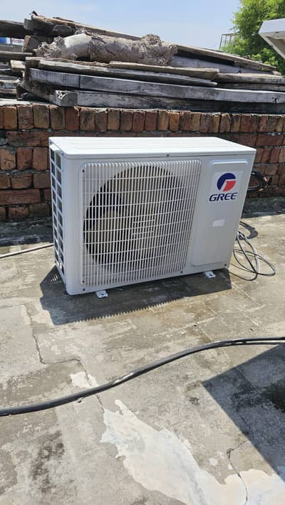 Gree 1.5 ton inverter  air conditioner