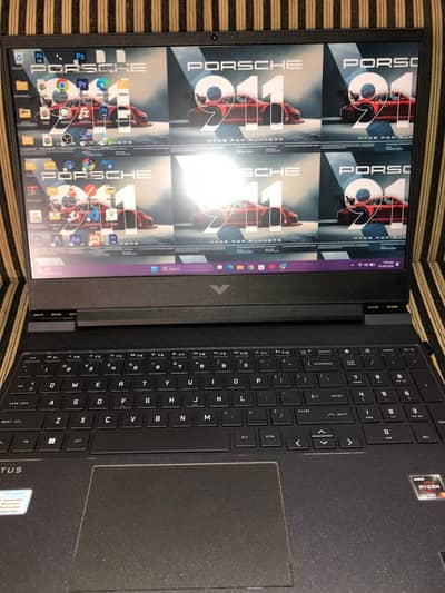Victus Hp gaming laptop i7
