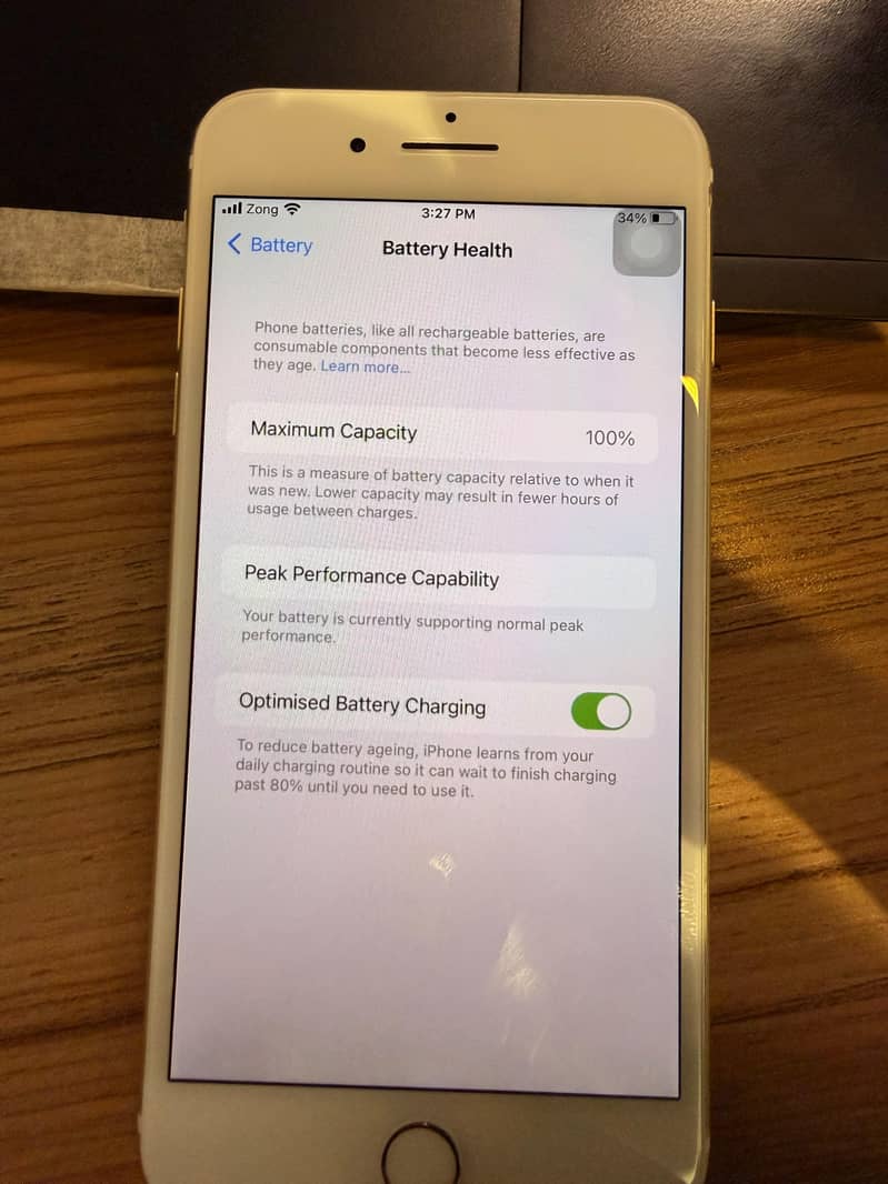Apple iPhone 7 Plus 2