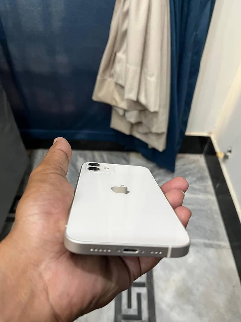 iphone 11 4
