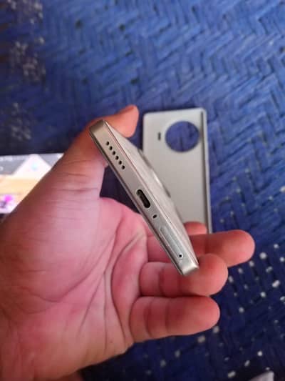 Tecno CAMON 30 Pro