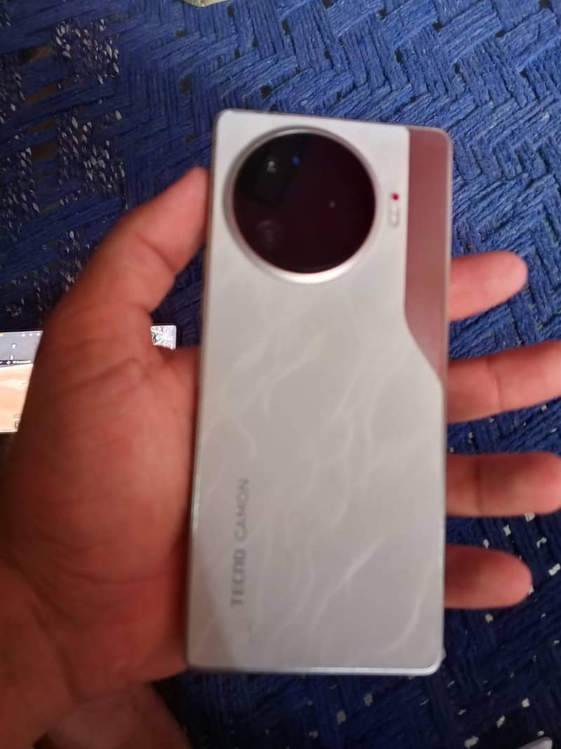 Tecno CAMON 30 Pro 5