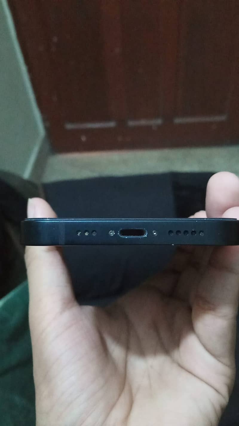 Apple iPhone 14 5