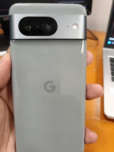 Google Pixel 8