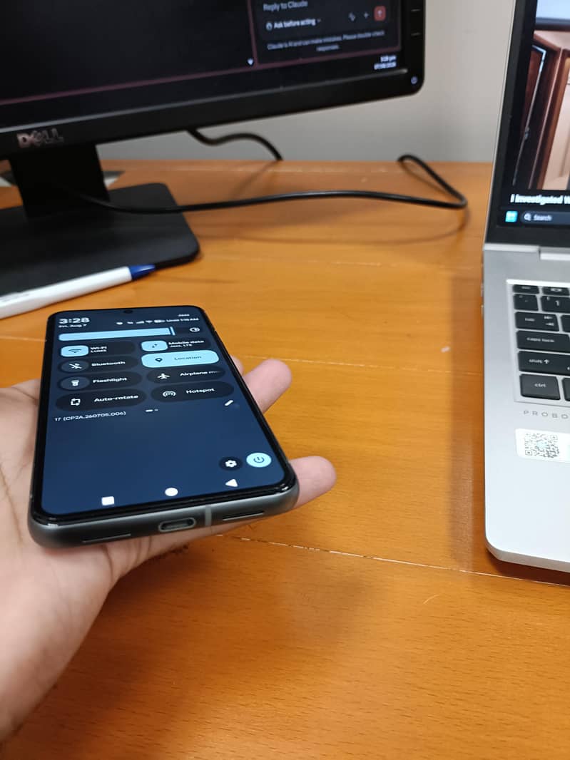 Google Pixel 8 4