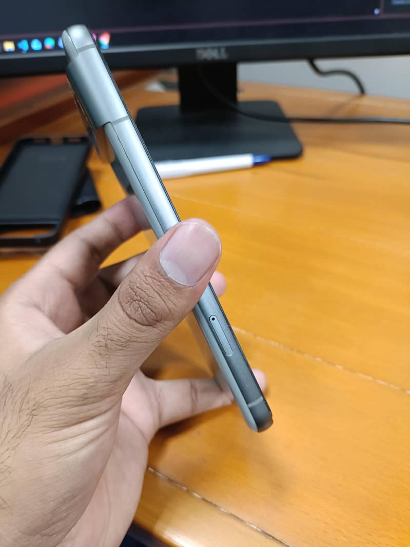 Google Pixel 8 10