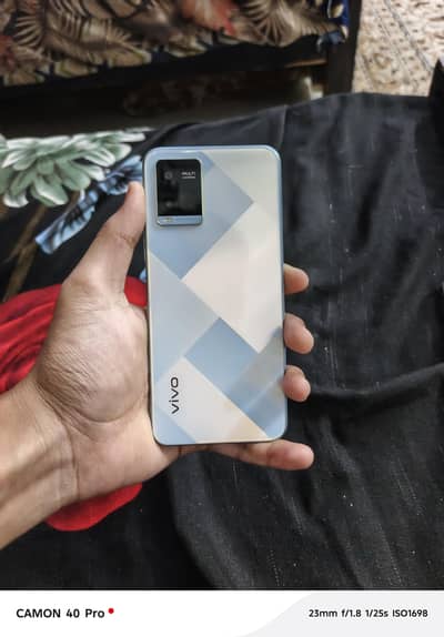 Vivo Y21