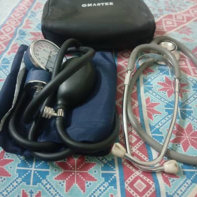 Slightly used BP operatus with stethoscope urgent sale