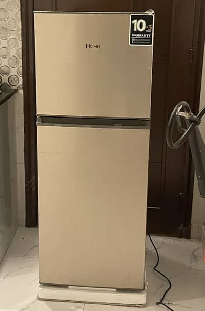 Medium size fridge perfect condition haier