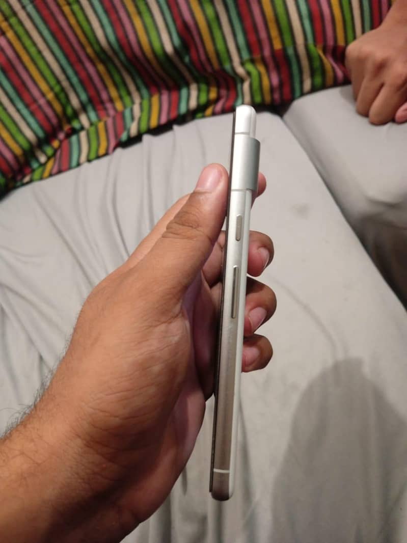 Google Pixel 7 2