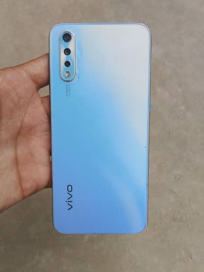 vivo s1 4/128gb