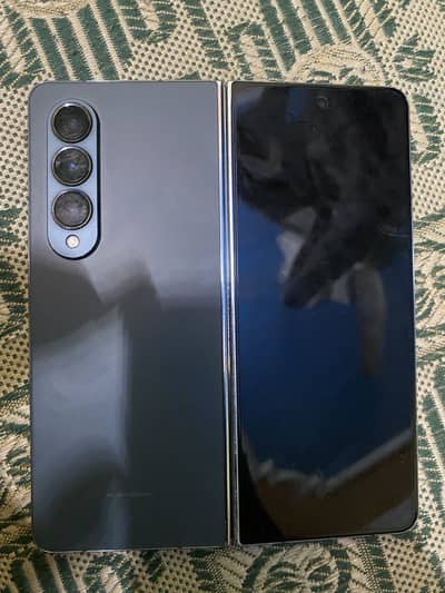 Samsung Mobile Z Fold 4