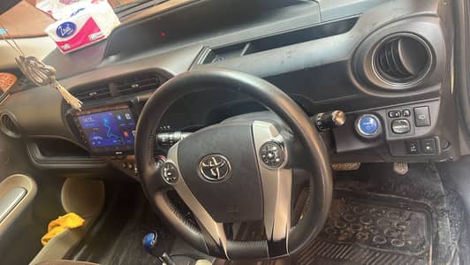 Toyota Aqua 2012
