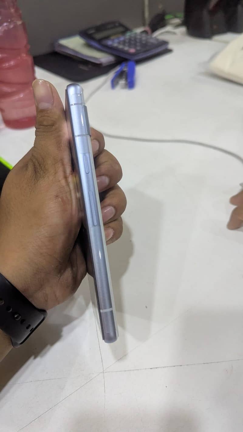 Google Pixel 7a 2