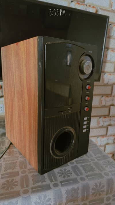 Ku-203 speaker + Woofer for sale in Good condition Imported