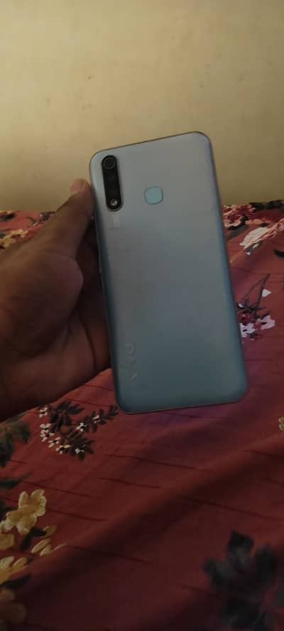 Vivo Y19